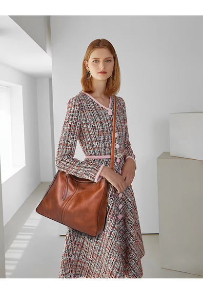 ZYB033 Sleek and Sophisticated: Everyday Hobo Bag