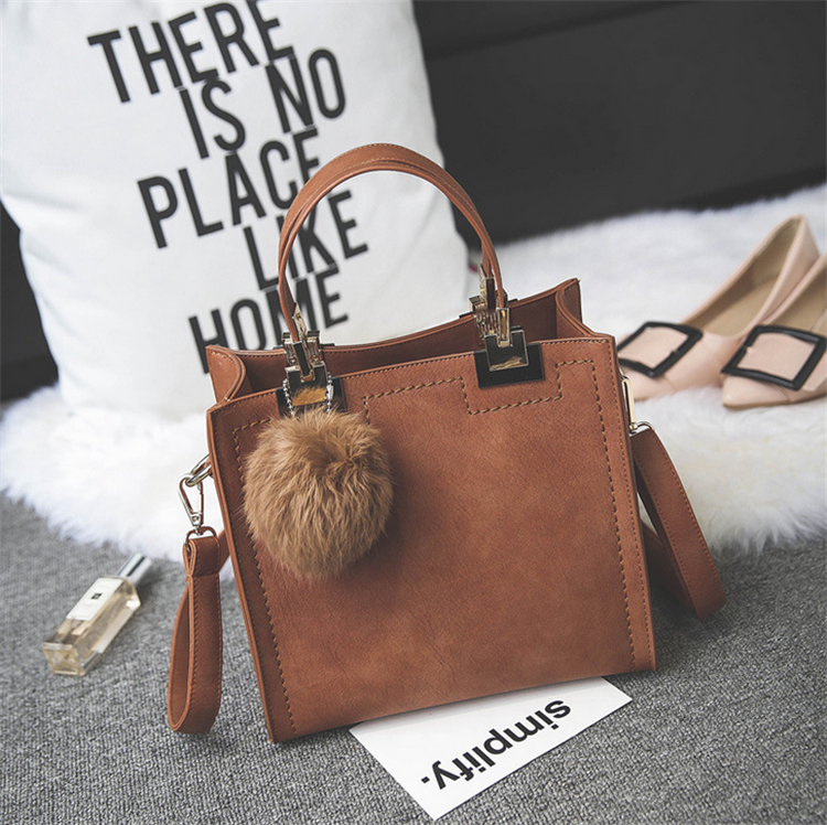 ZYB016 Chic and Versatile Tote Bag