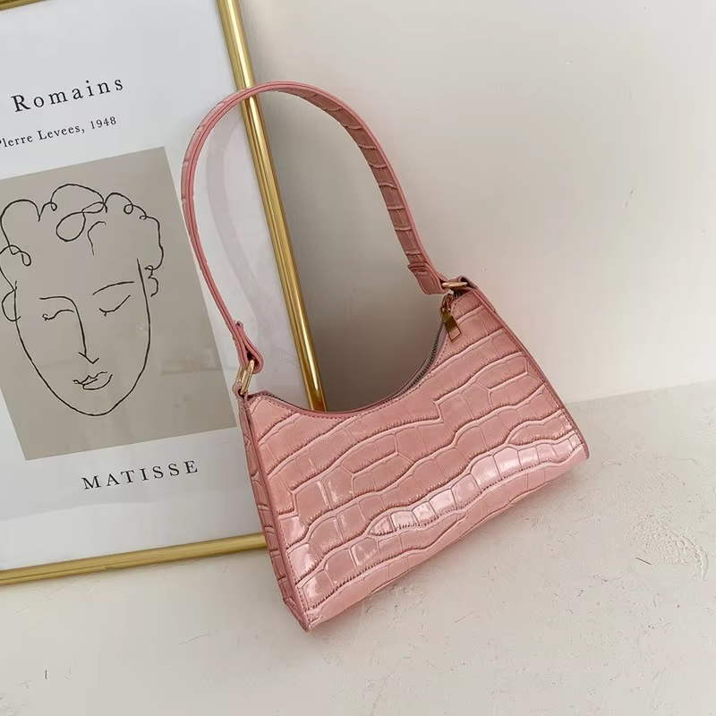 ZYB061 Chic and Minimalist: Croc-Embossed Shoulder Bag