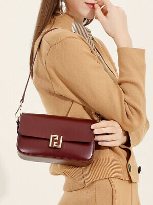 ZYB202  Chic & Structured Handbag - Modern Elegance