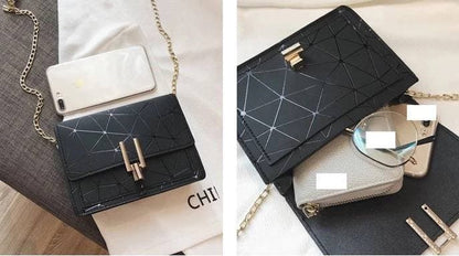 ZYB002 Chic White Purse with Bold Black Geometric Design